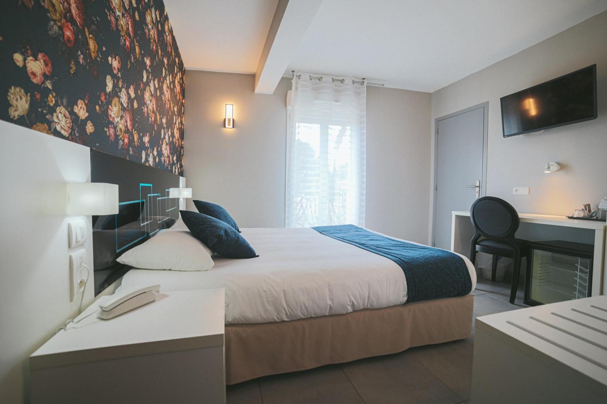 Holidays & Work Hotel Sanary-sur-Mer Extérieur photo