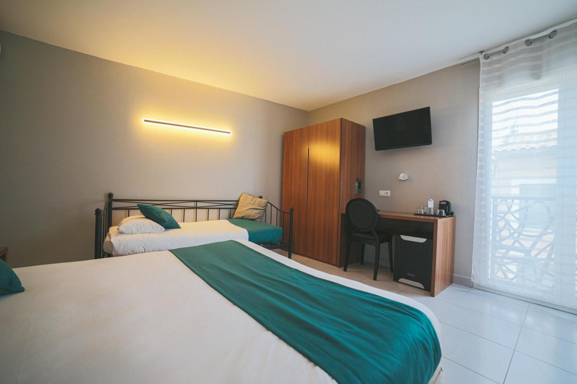 Holidays & Work Hotel Sanary-sur-Mer Extérieur photo